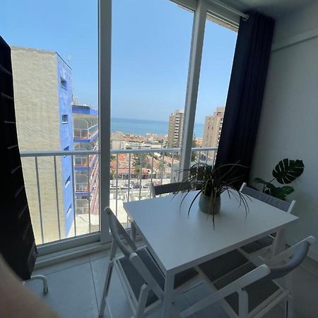 Apartamento Con Vistas Al Mar A Metros De La Playa Carihuela Soleil Apartment ตอร์เรโมลิโนส ภายนอก รูปภาพ